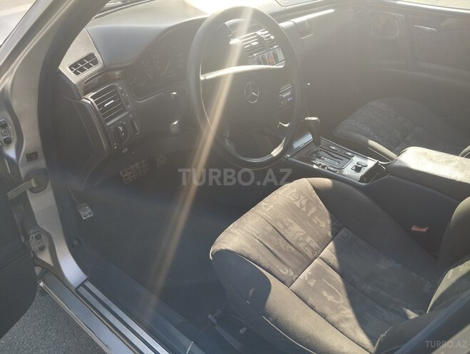 Mercedes E 230 1996, 366,700 km - 2.3 l - Mingəçevir