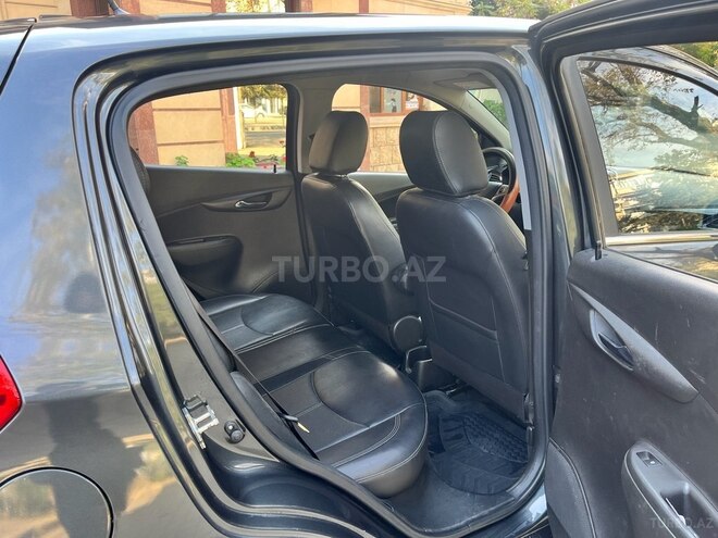 Chevrolet Spark 2016, 86,000 km - 1.0 л - Bakı