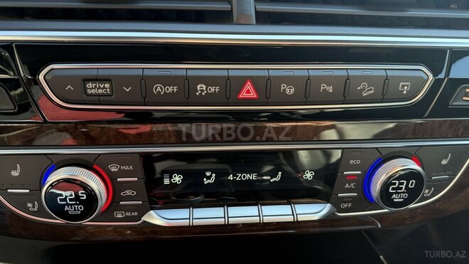 Audi Q7 2018, 158,000 km - 3.0 l - Bakı