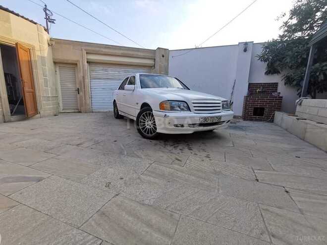 Mercedes C 230 2000, 496,000 km - 2.3 л - Sumqayıt