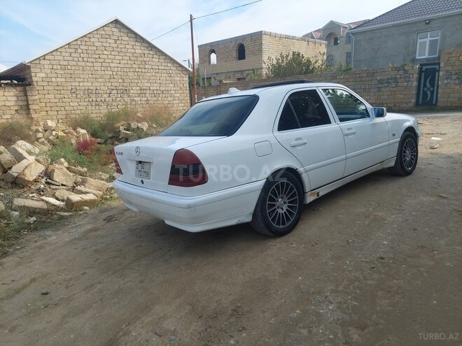 Mercedes C 230 2000, 496,000 km - 2.3 л - Sumqayıt