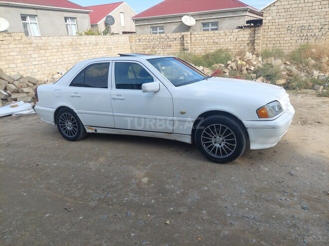 Mercedes C 230 2000, 496,000 km - 2.3 л - Sumqayıt
