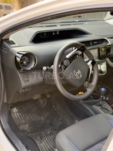 Toyota Aqua 2018, 47,500 km - 1.5 л - Bakı