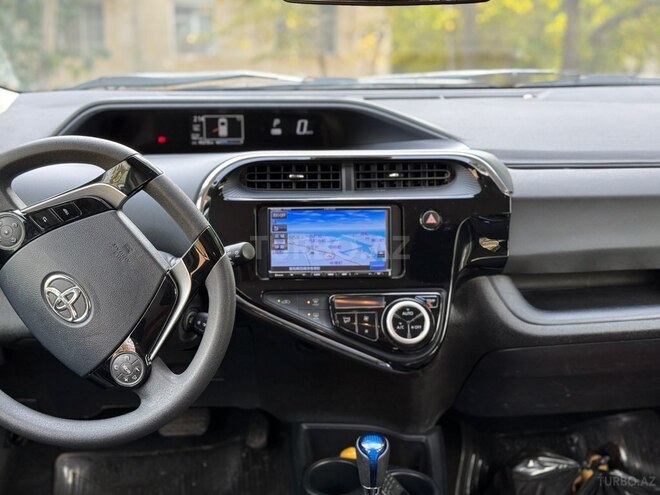 Toyota Aqua 2018, 47,500 km - 1.5 л - Bakı