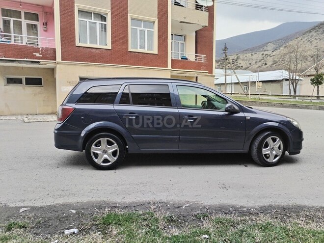Opel Astra 2006, 277,000 km - 1.3 l - Şəki
