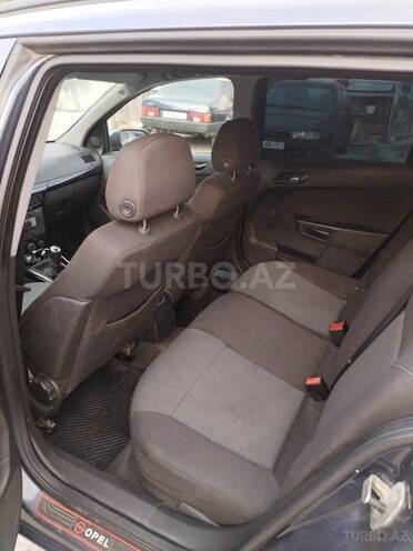 Opel Astra 2006, 277,000 km - 1.3 l - Şəki