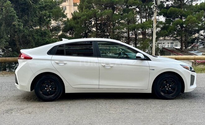 Hyundai IONIQ 2019, 86,000 km - 1.6 l - Bakı