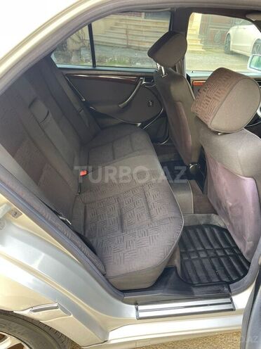 Mercedes C 240 1997, 325,000 km - 2.4 l - Bakı