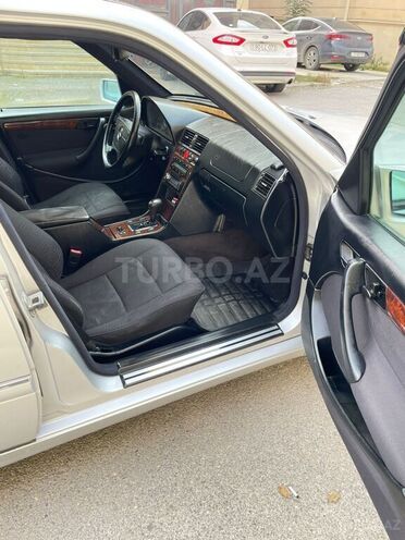 Mercedes C 240 1997, 325,000 km - 2.4 l - Bakı