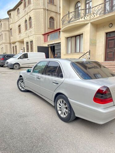 Mercedes C 240 1997, 325,000 km - 2.4 l - Bakı