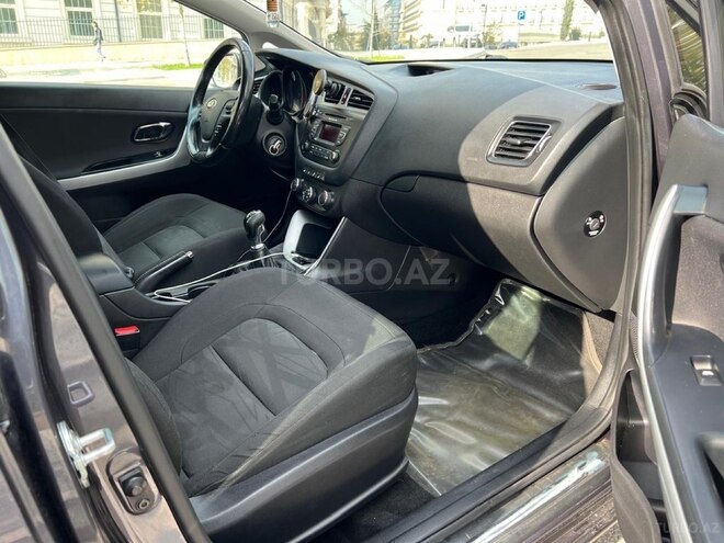 Kia Ceed 2014, 219,500 km - 1.6 l - Bakı