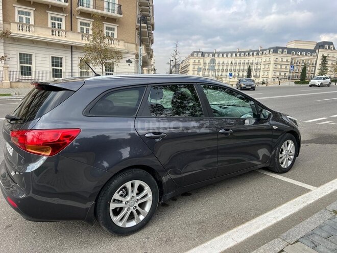 Kia Ceed 2014, 219,500 km - 1.6 l - Bakı