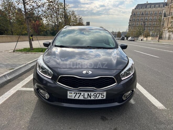 Kia Ceed 2014, 219,500 km - 1.6 l - Bakı