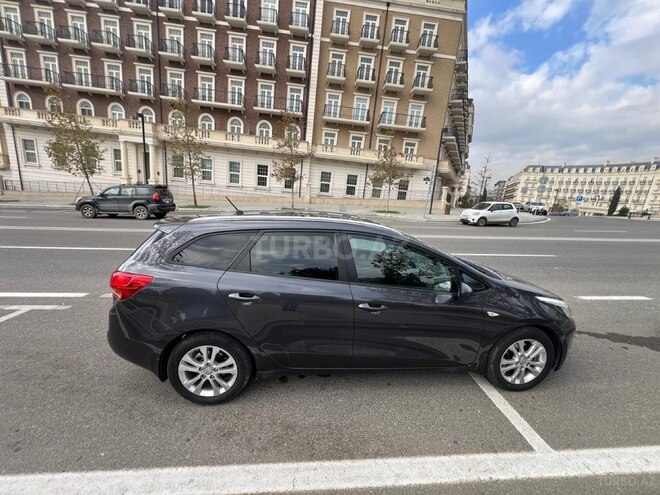 Kia Ceed 2014, 219,500 km - 1.6 l - Bakı