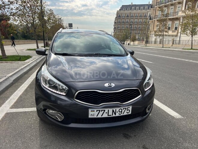 Kia Ceed 2014, 219,500 km - 1.6 l - Bakı