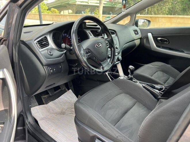 Kia Ceed 2014, 219,500 km - 1.6 l - Bakı