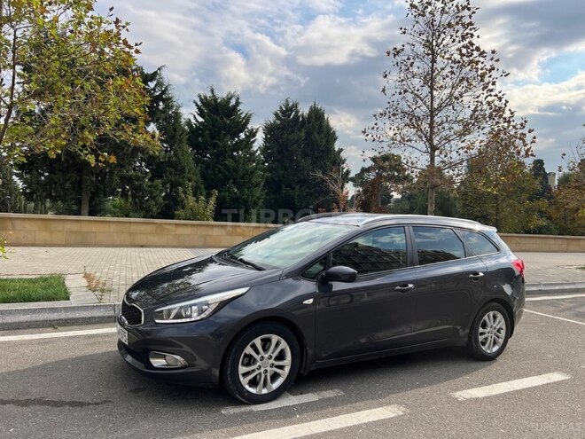Kia Ceed 2014, 219,500 km - 1.6 l - Bakı
