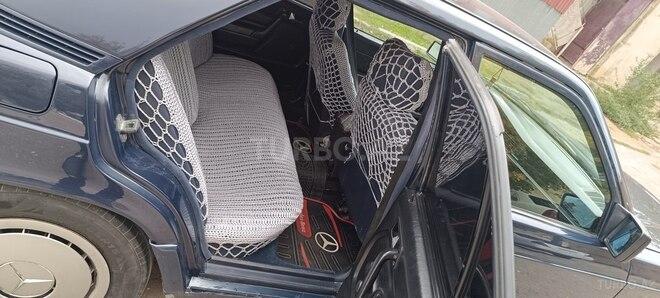 Mercedes 190 1991, 231,000 km - 2.0 л - Bakı