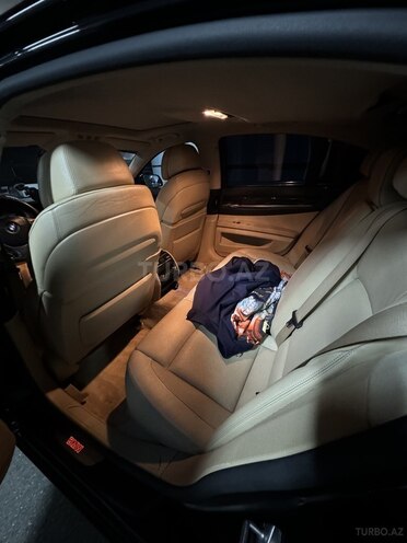 BMW 740 2009, 215,000 km - 3.0 l - Bakı