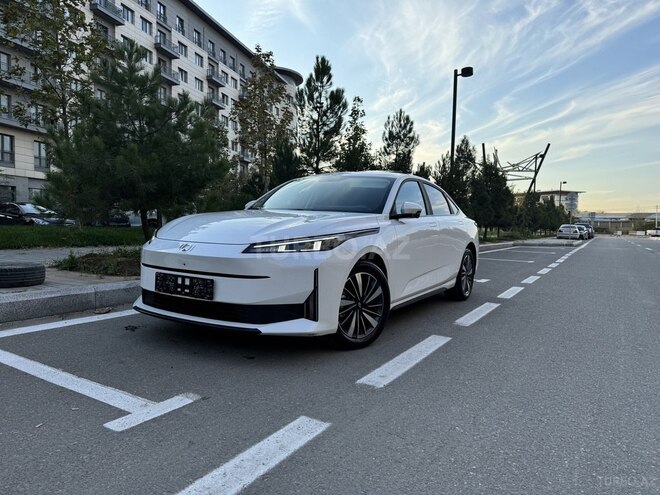 Changan Qiyuan A05 2024, 24,344 km - 1.5 l - Bakı