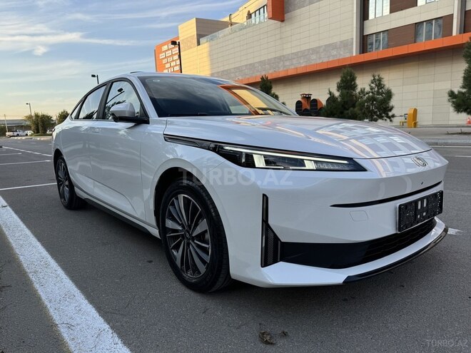 Changan Qiyuan A05 2024, 24,344 km - 1.5 l - Bakı
