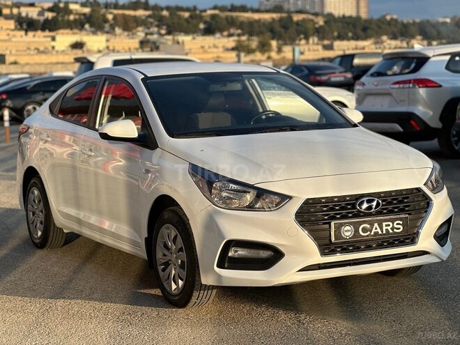 Hyundai Accent 2018, 79,000 km - 1.4 л - Bakı