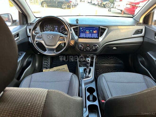 Hyundai Accent 2018, 79,000 km - 1.4 л - Bakı