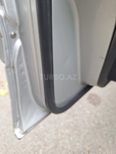 Mercedes E 220 d 2002, 395,500 km - 2.2 l - Bakı