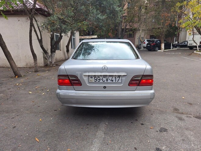 Mercedes E 220 d 2002, 395,500 km - 2.2 l - Bakı