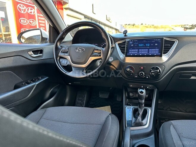Hyundai Accent 2018, 79,000 km - 1.4 л - Bakı