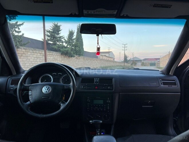 Volkswagen Jetta 2004, 228,000 km - 2.0 l - Bakı