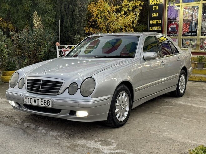 Mercedes E 220 d 2000, 288,000 km - 2.2 l - Saatlı