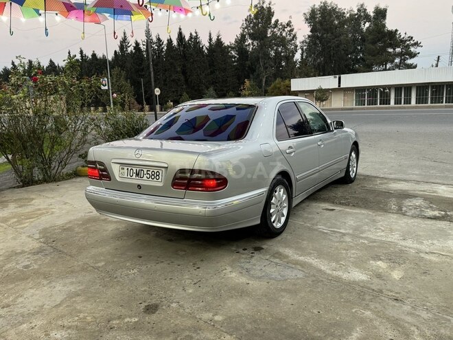 Mercedes E 220 d 2000, 288,000 km - 2.2 l - Saatlı