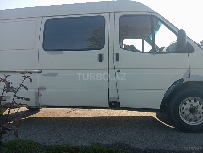 Ford Transit 1999, 28,764 km - 2.5 l - Xudat
