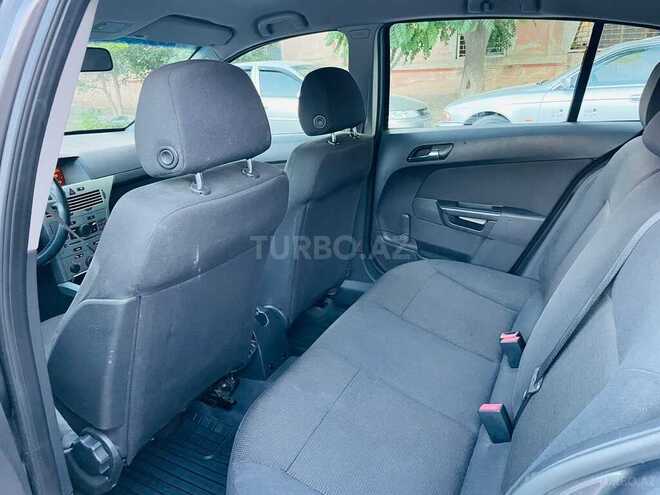 Opel Astra 2009, 189,000 km - 1.4 л - Bakı