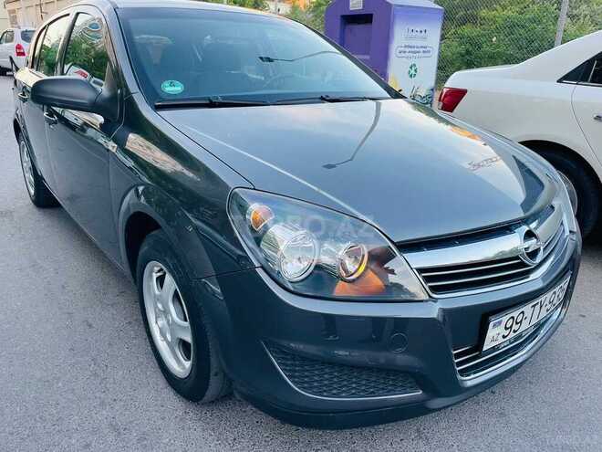 Opel Astra 2009, 189,000 km - 1.4 л - Bakı