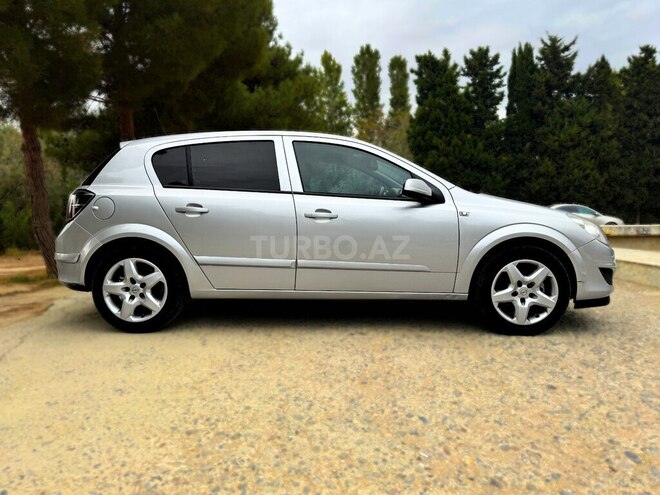 Opel Astra 2006, 368,500 km - 1.6 l - Bakı