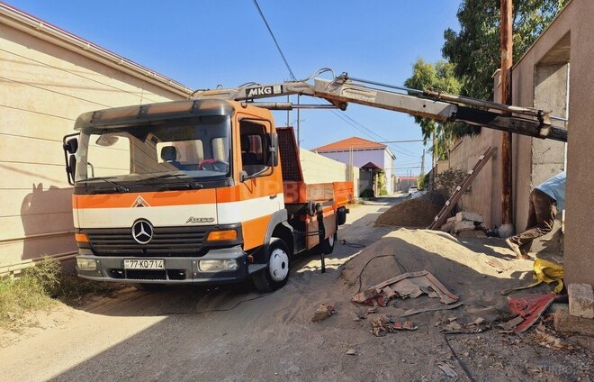 Mercedes Atego 815 1999, 570,154 km - 4.3 l - Bakı