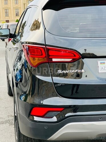 Hyundai Santa Fe-16