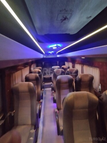 Mercedes Sprinter 315 2002, 285,500 km - 2.7 л - Şirvan