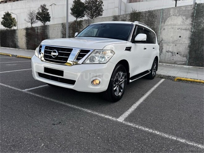 Nissan Patrol 2010, 162,000 km - 5.6 l - Bakı