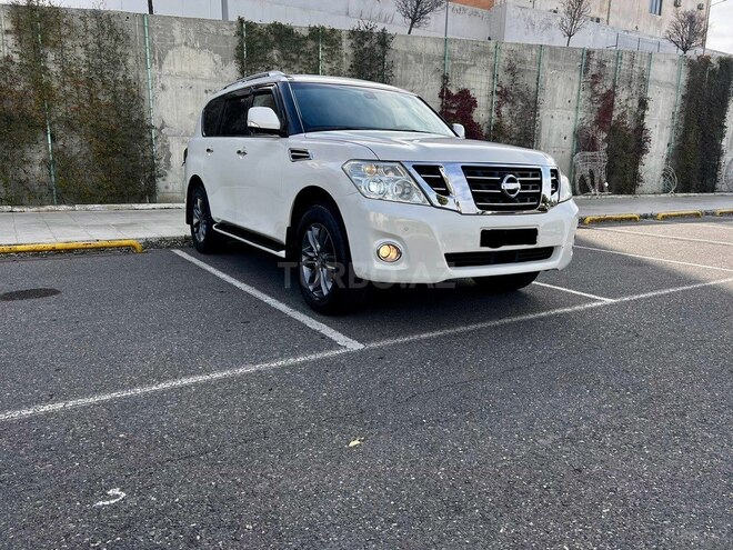 Nissan Patrol 2010, 162,000 km - 5.6 l - Bakı