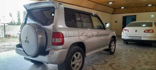 Mitsubishi Pajero io 2004, 240,000 km - 2.0 л - Siyəzən