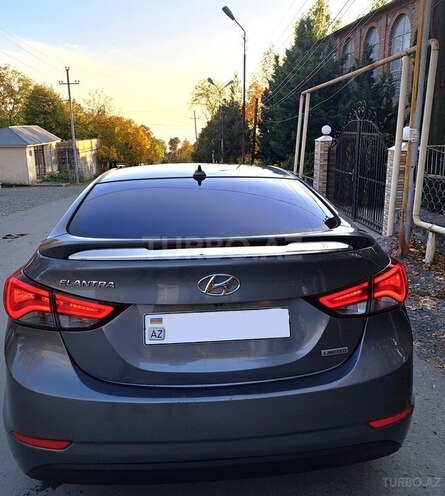 Hyundai Elantra 2014, 235,000 km - 1.8 l - Şəki