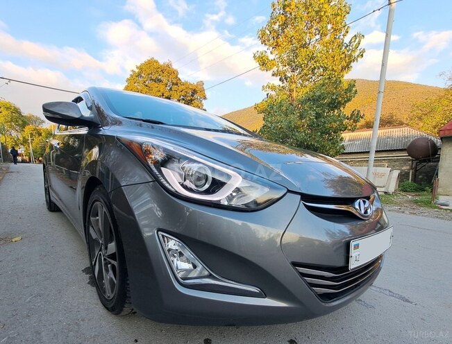 Hyundai Elantra 2014, 235,000 km - 1.8 l - Şəki