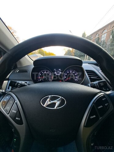 Hyundai Elantra 2014, 235,000 km - 1.8 l - Şəki