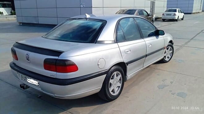 Opel Omega 1996, 284,000 km - 2.5 l - Bakı