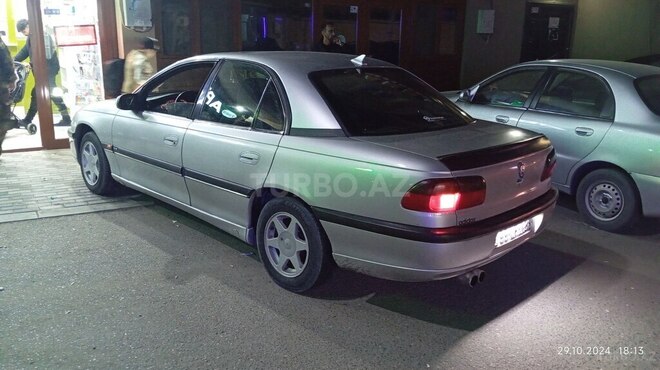 Opel Omega 1996, 284,000 km - 2.5 l - Bakı