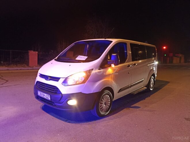 Ford Tourneo Custom 2013, 323,450 km - 2.2 l - Qusar
