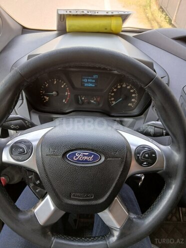 Ford Tourneo Custom 2013, 323,450 km - 2.2 l - Qusar